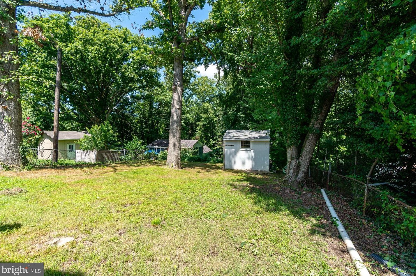 1511 Rollins Ave, Capitol Heights MD 20743-3104 exterior