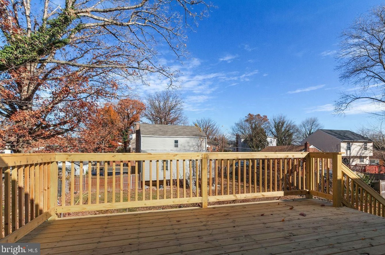 3904 Byers St, Capitol Heights MD 20743-5727 exterior