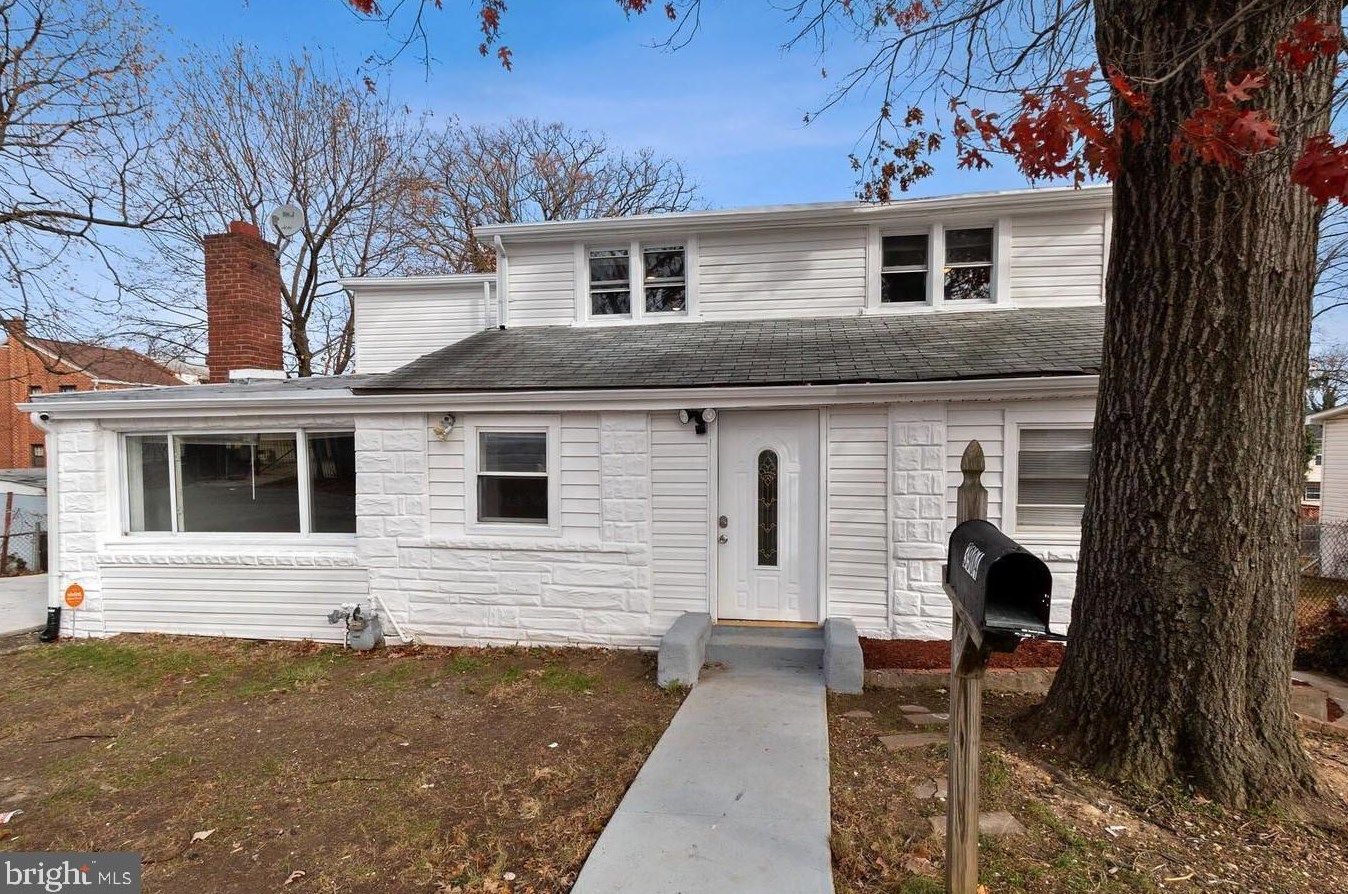 3904 Byers St, Capitol Heights MD 20743-5727 exterior