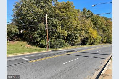 Livingston Road, Oxon Hill, MD 20745 - Photo 1