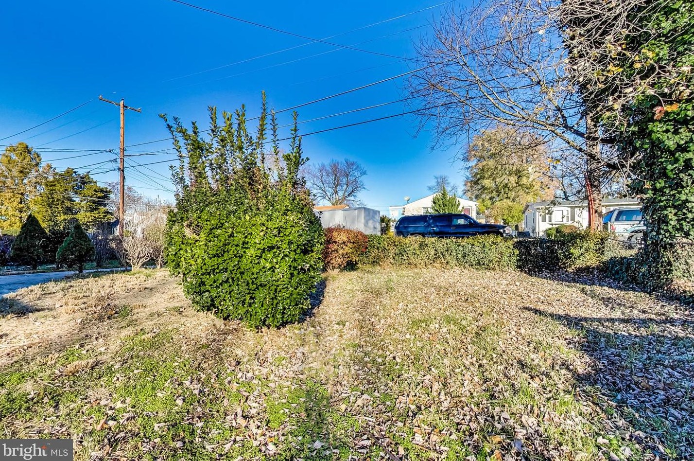 416 Dateleaf Ave, Capitol Heights MD 20743-6005 exterior