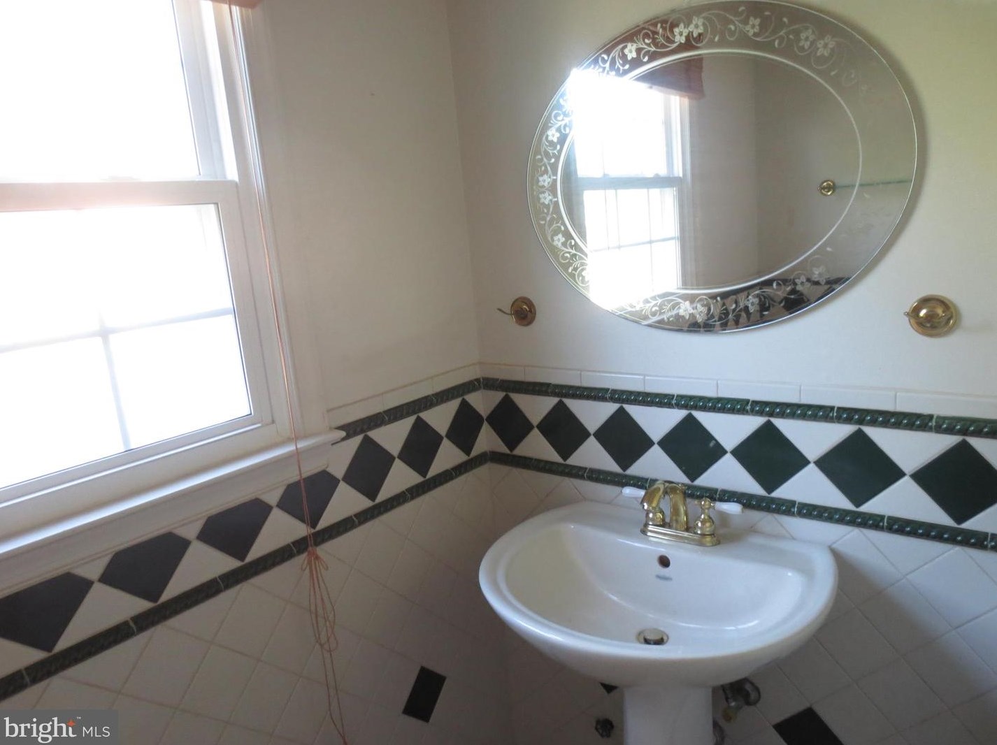 10716 Dragoo Pl, Clinton MD  20735-3912 exterior