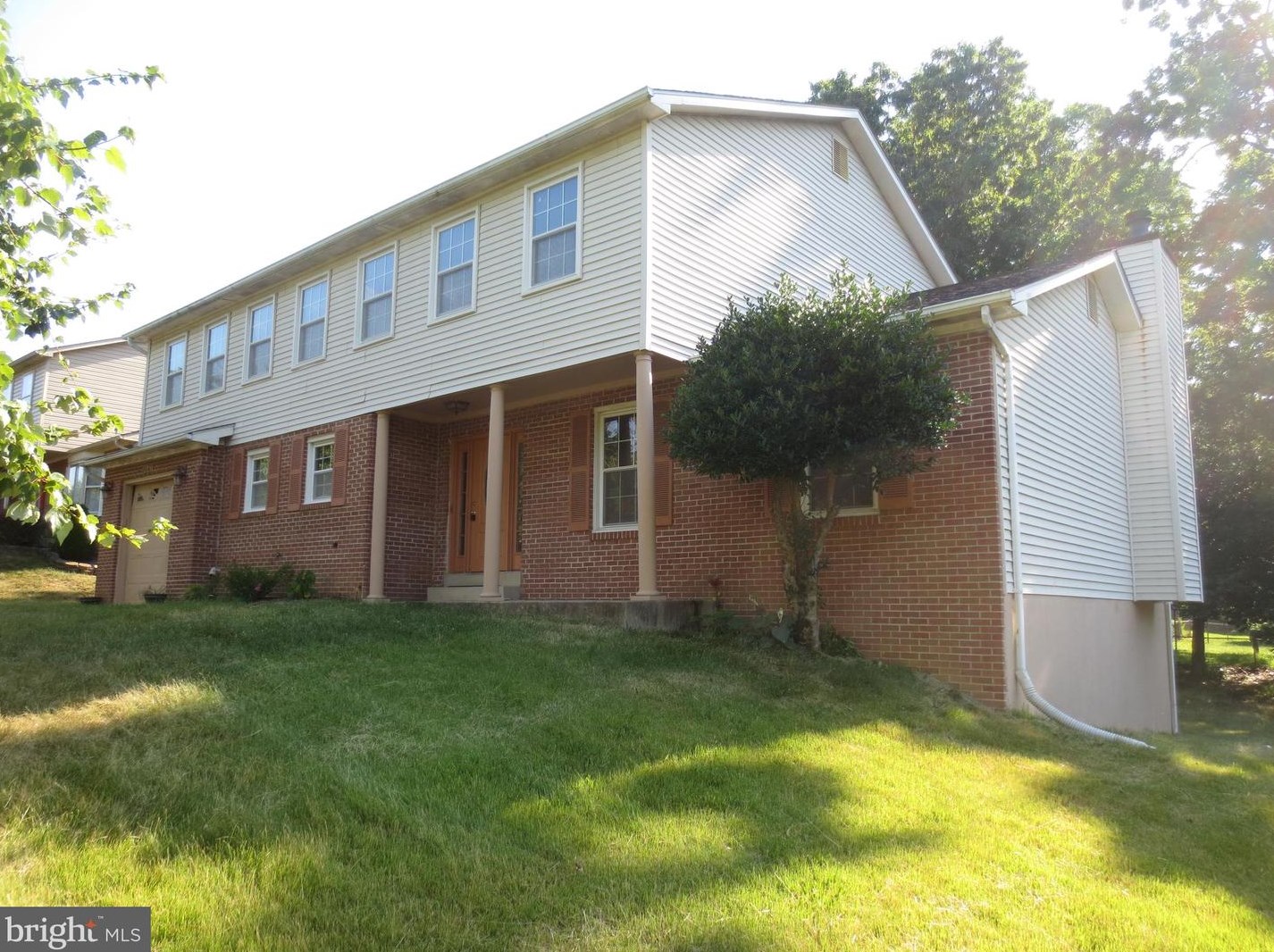 10716 Dragoo Pl, Clinton MD 20735-3912 exterior