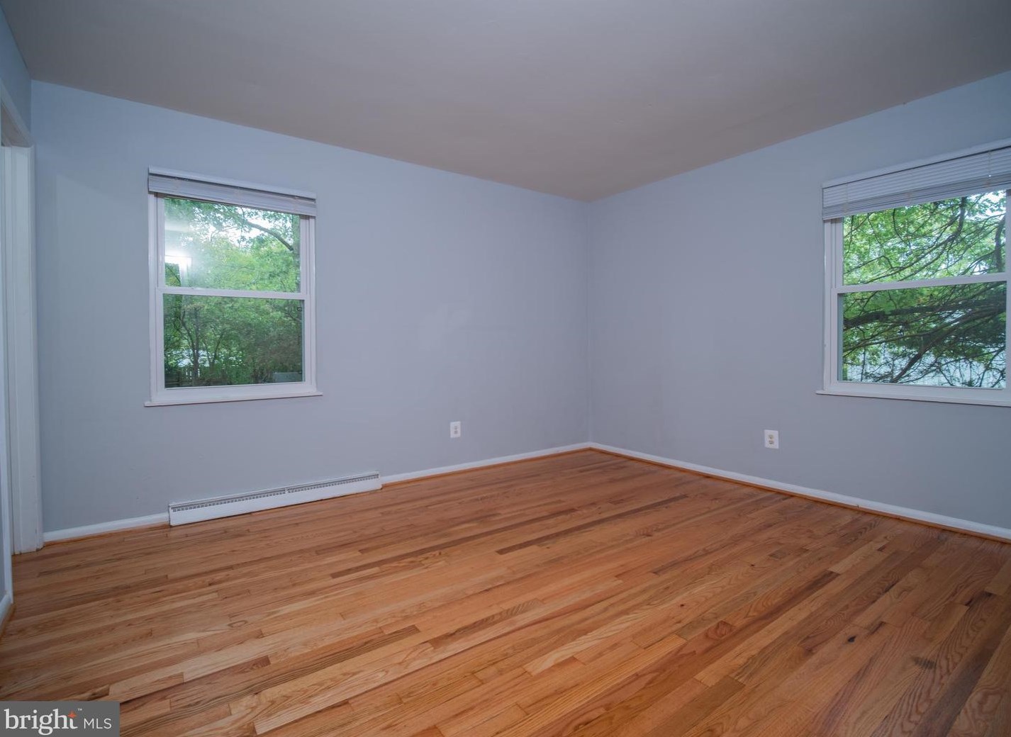 9504 Pryde Dr, Clinton MD  20735-3533 exterior