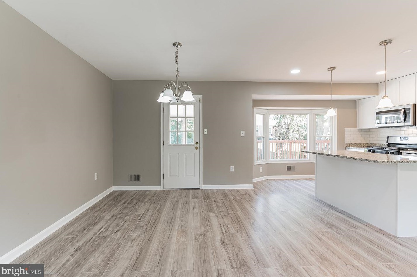 11720 Butlers Br Rd, Clinton MD 20735-4112 exterior