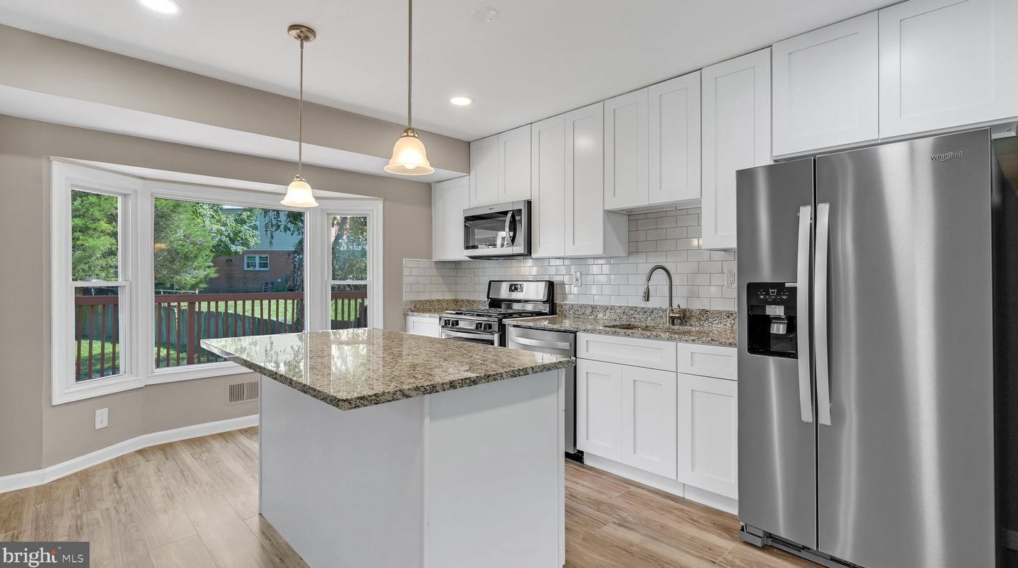 11720 Butlers Br Rd, Clinton MD 20735-4112 exterior