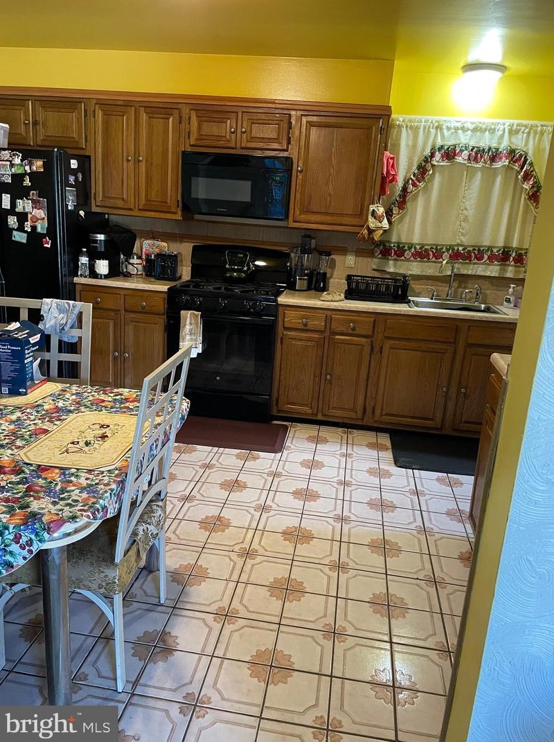 1819 Dewitt Ave, Capitol Heights MD 20743-5836 exterior