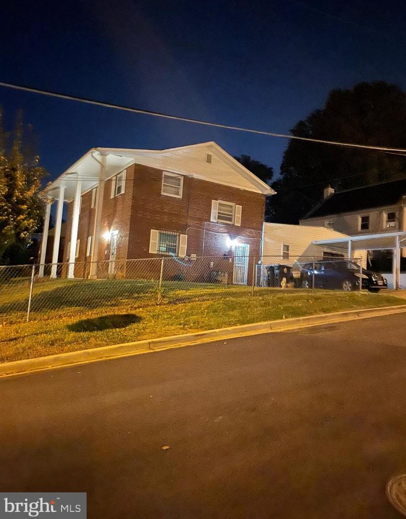 1819 Dewitt Ave, Capitol Heights MD 20743-5836 exterior