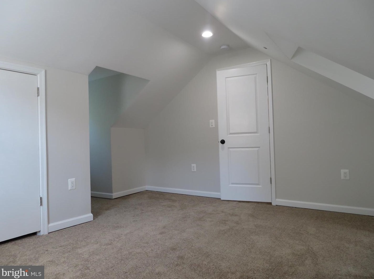 601 Balboa Ave, Capitol Heights MD  20743-2806 exterior