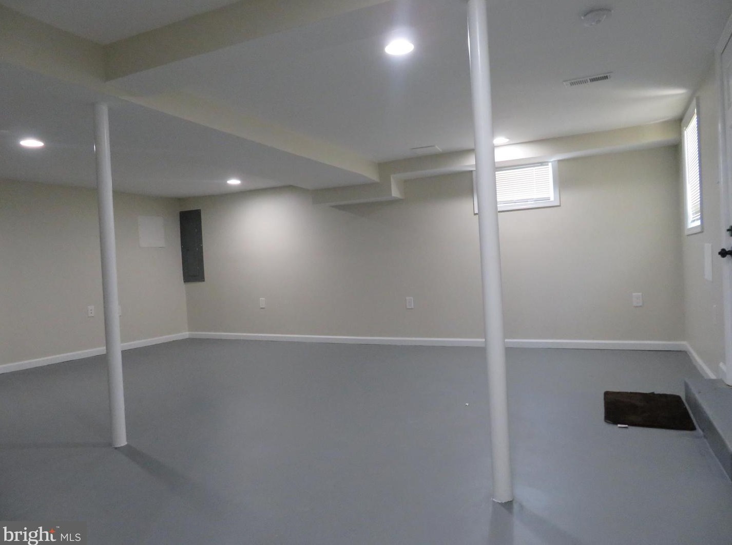 601 Balboa Ave, Capitol Heights MD  20743-2806 exterior