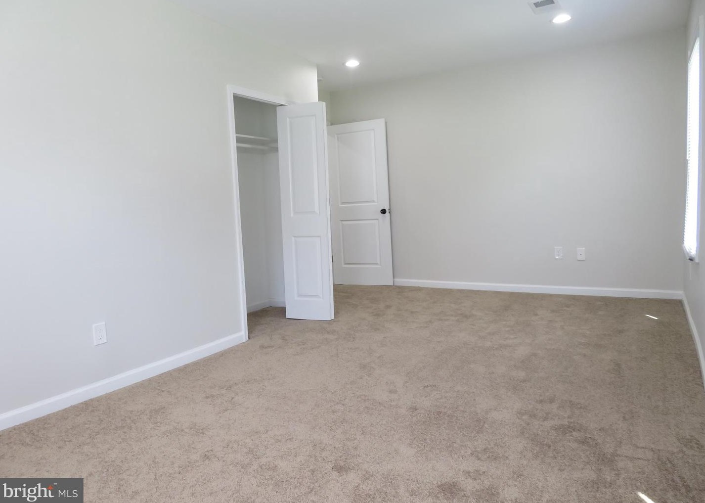 601 Balboa Ave, Capitol Heights MD  20743-2806 exterior