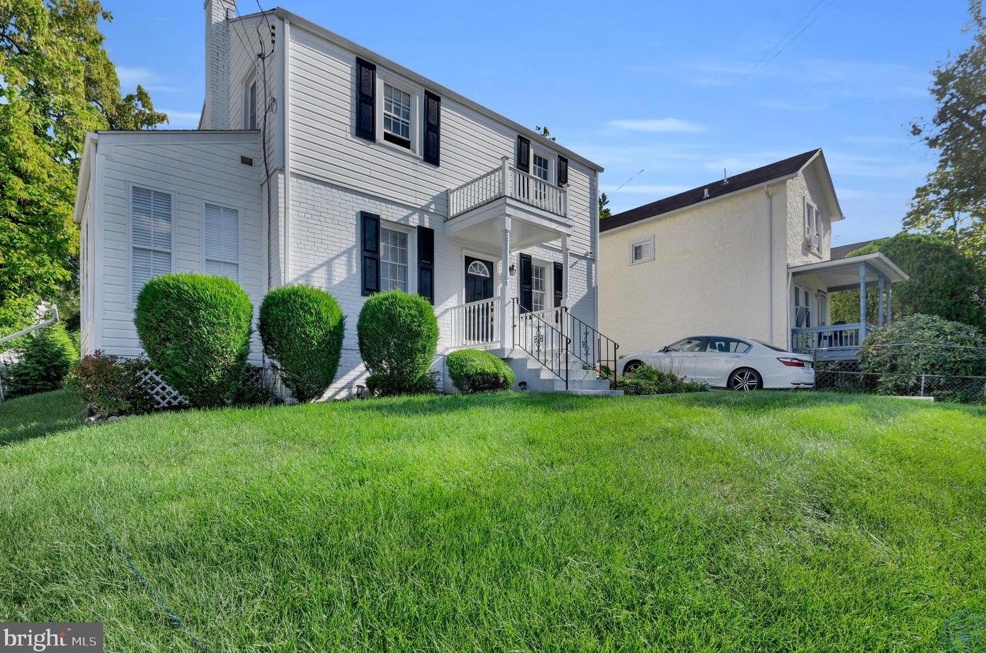 613 60th Pl, Capitol Heights MD  20743-1601 exterior