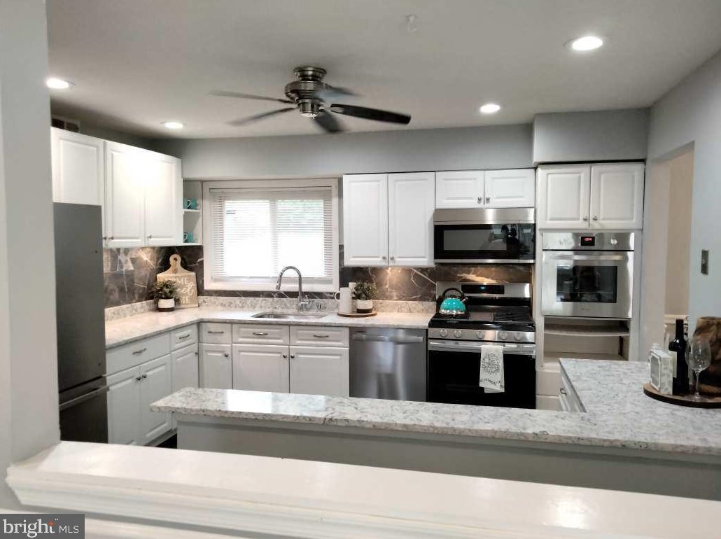 5526 Helmont Dr, Oxon Hill MD  20745-3229 exterior