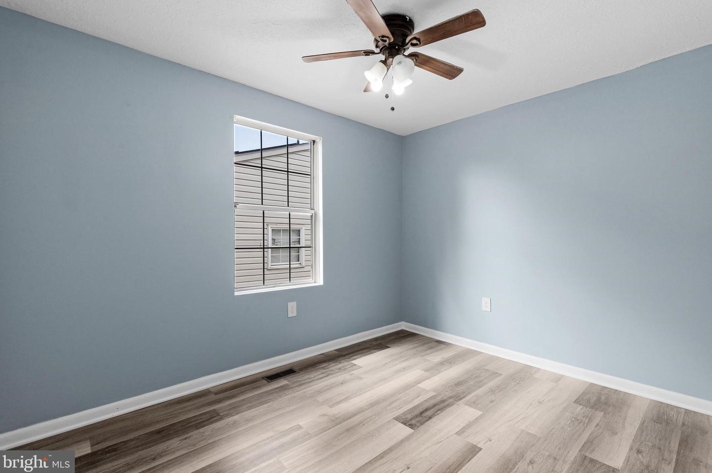 6107 L St, Capitol Heights MD  20743-1471 exterior