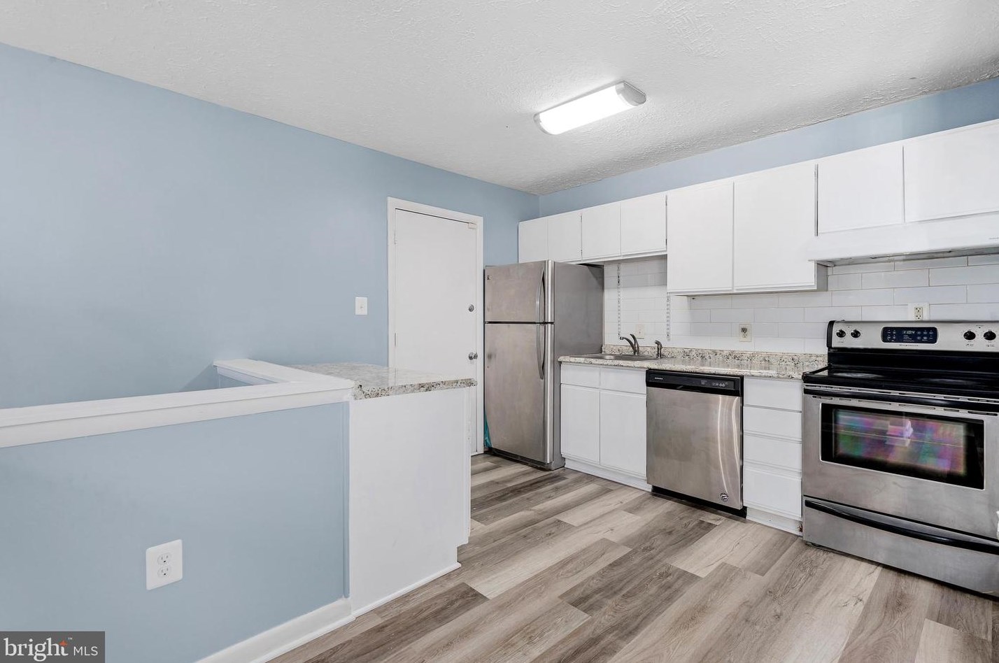 6107 L St, Capitol Heights MD  20743-1471 exterior