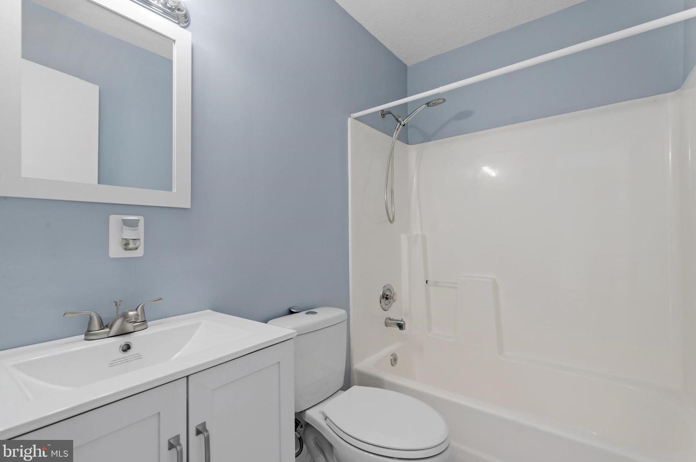 6107 L St, Capitol Heights MD  20743-1471 exterior