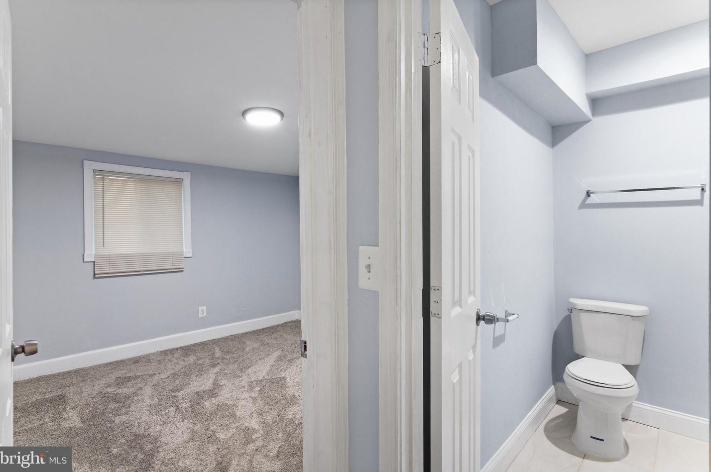 911 Balsamtree Dr, Capitol Heights MD 20743-1427 exterior