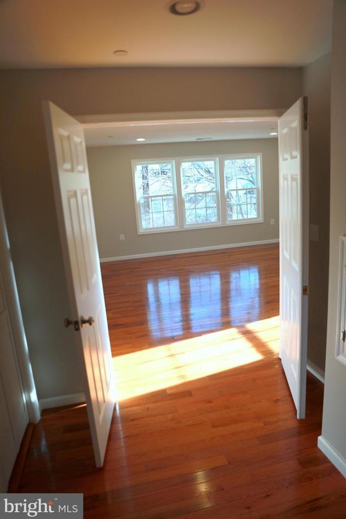 5937 Addison Rd, Capitol Heights MD  20743-2166 exterior