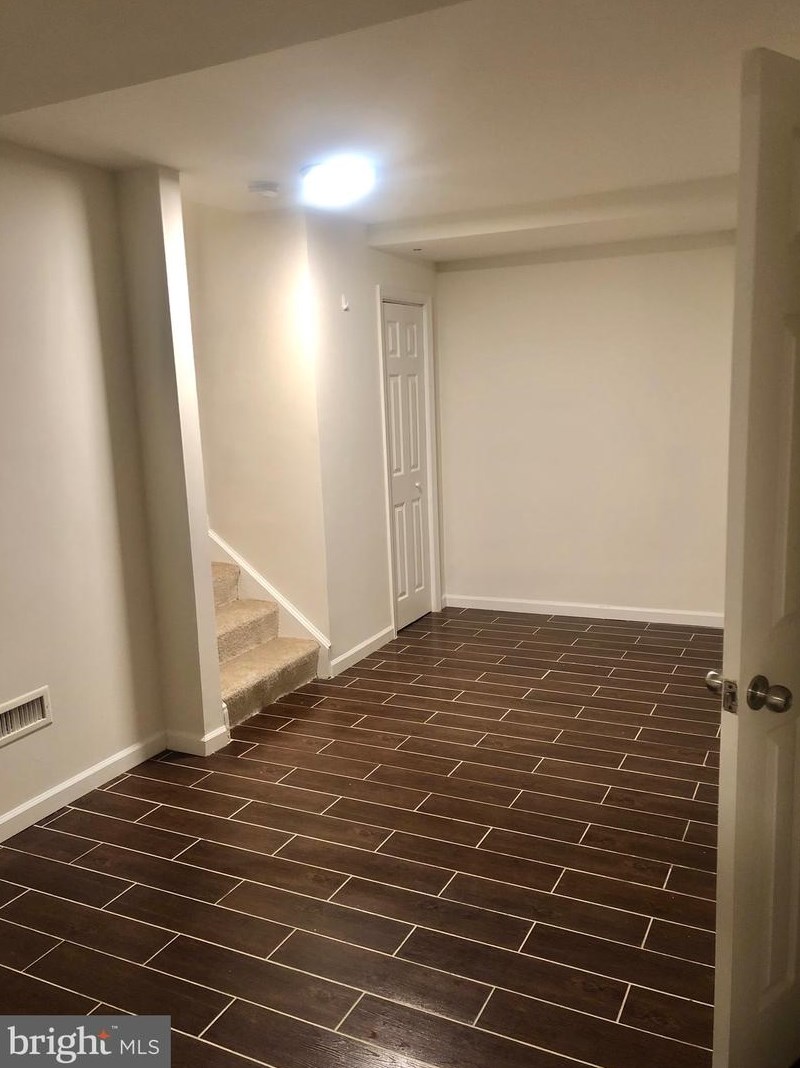 5720 Gladstone Way, Capitol Heights MD  20743-4221 exterior