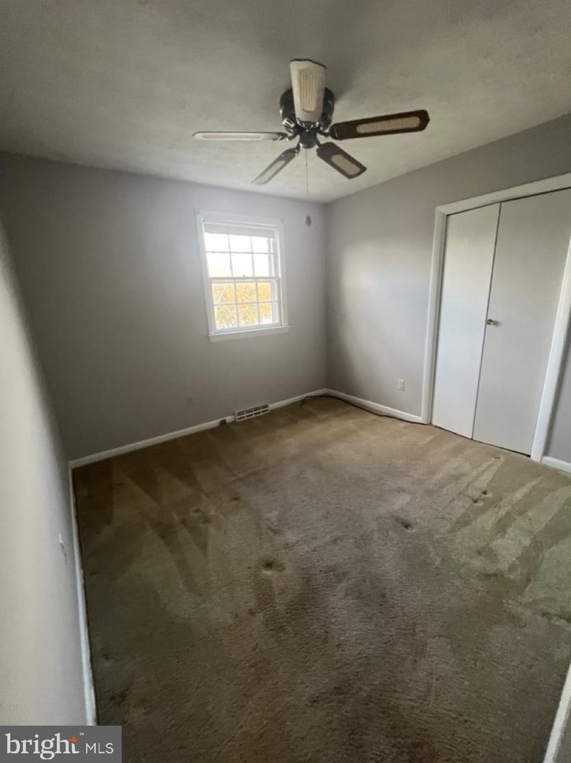 6309 Armor Dr, Clinton MD  20735-3415 exterior