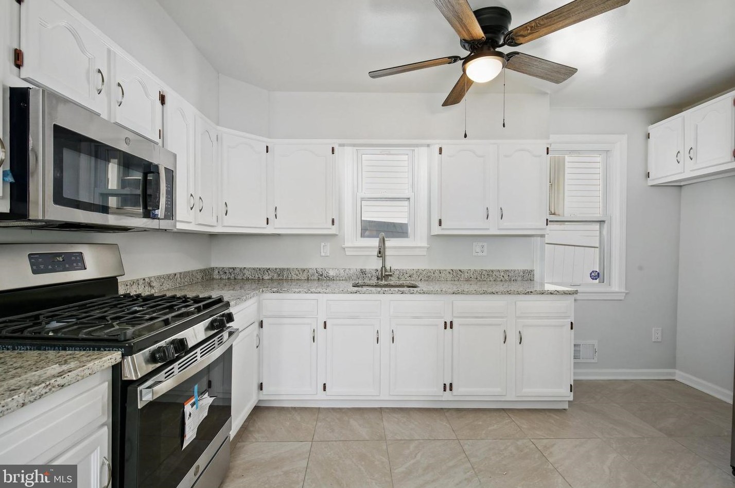 517 Clovis Ave, Capitol Heights MD  20743-2810 exterior