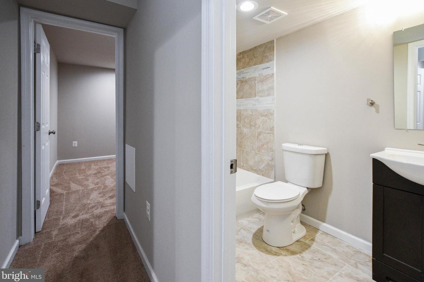 5022 Emo St, Capitol Heights MD  20743-2862 exterior