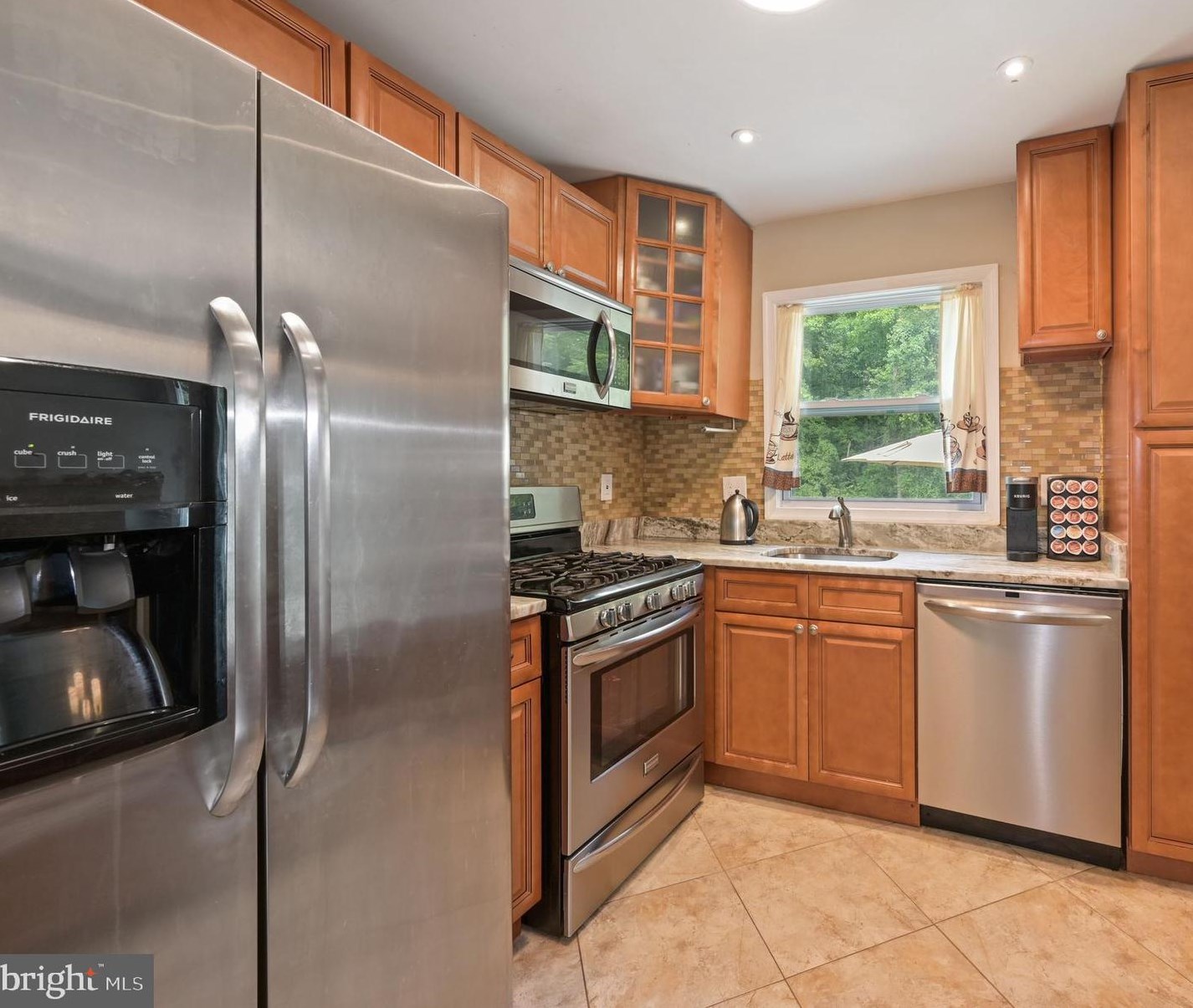 708 Iona Ter, Capitol Heights MD  20743-3310 exterior