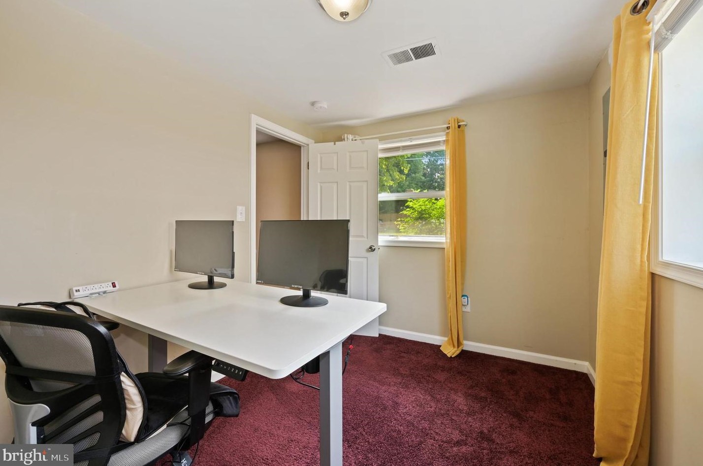 708 Iona Ter, Capitol Heights MD  20743-3310 exterior