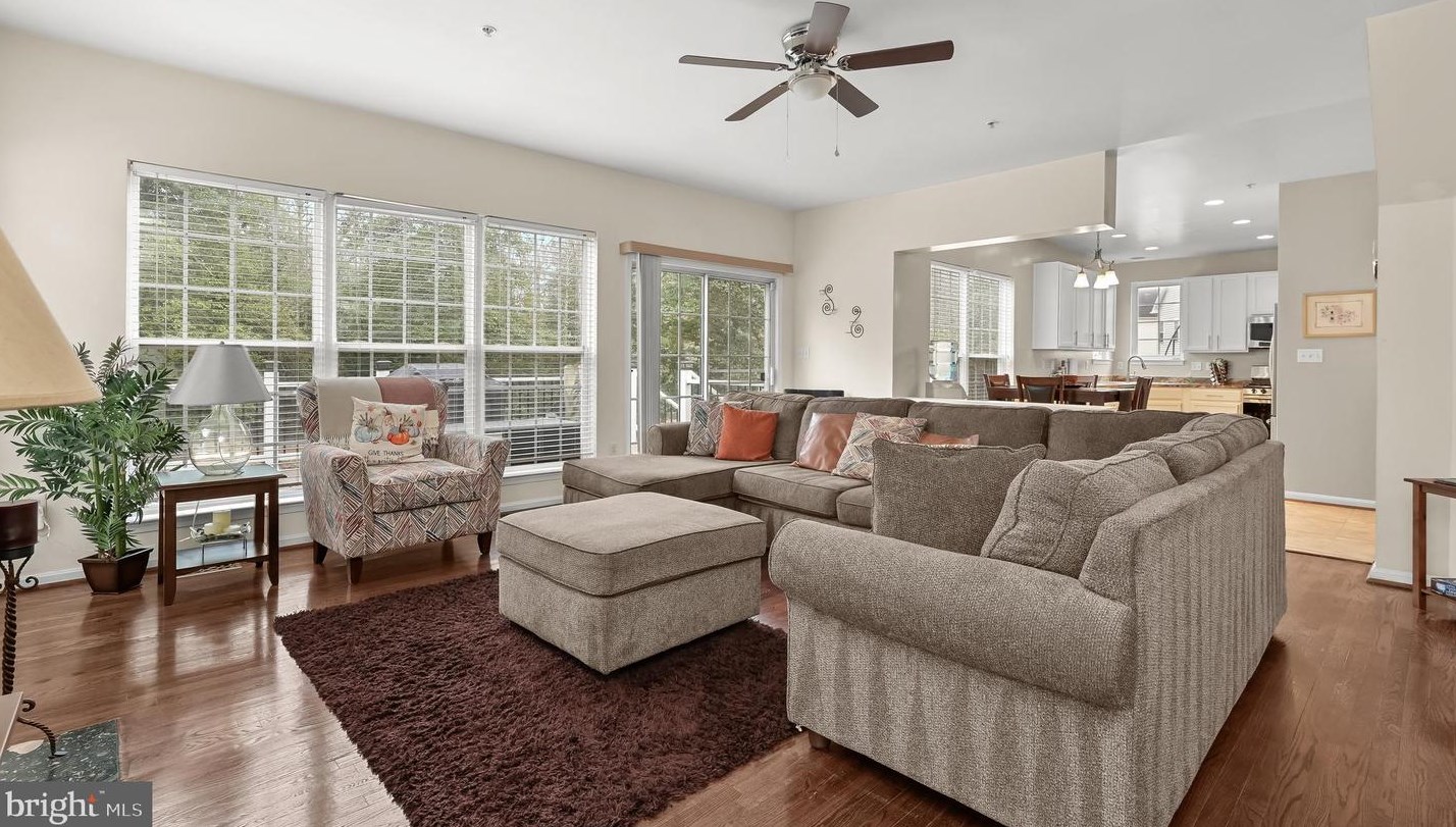 9002 Fox Park Rd, Clinton MD  20735-6100 exterior