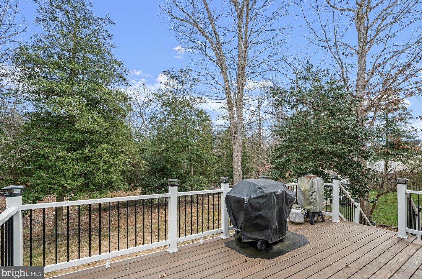 9002 Fox Park Rd, Clinton MD  20735-6100 exterior