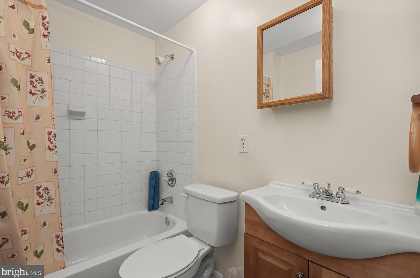 9002 Fox Park Rd, Clinton MD  20735-6100 exterior