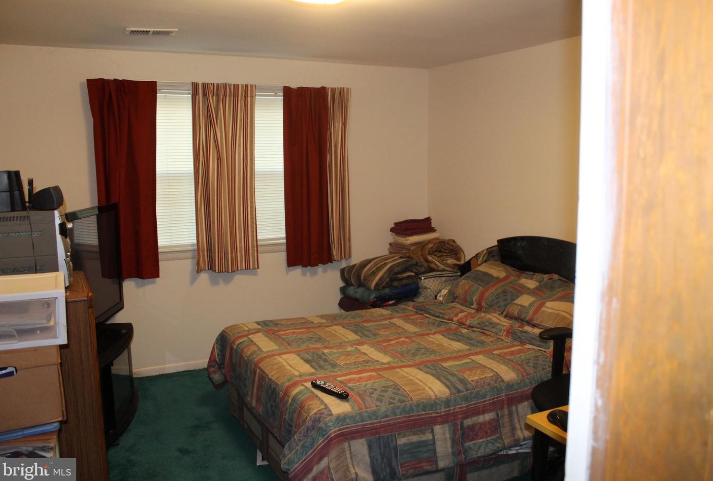 7909 Derby Dr, Clinton MD  20735-1550 exterior