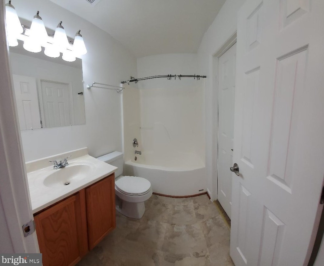 803 Eastern Ave, Capitol Heights MD  20743-1307 exterior