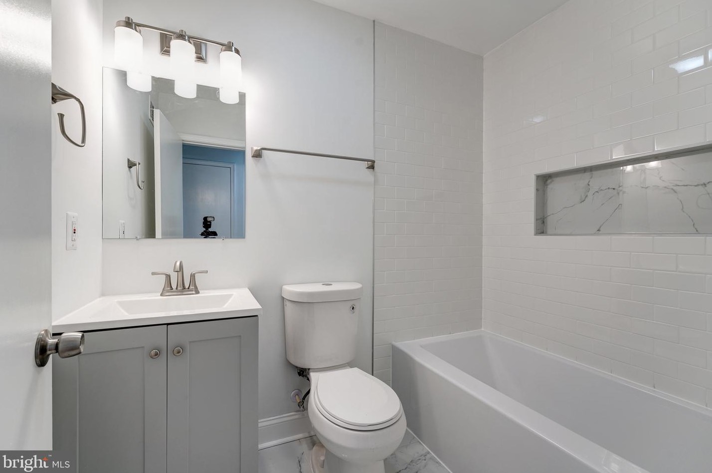 5716 Chris Mar Ave, Clinton MD 20735-2311 exterior