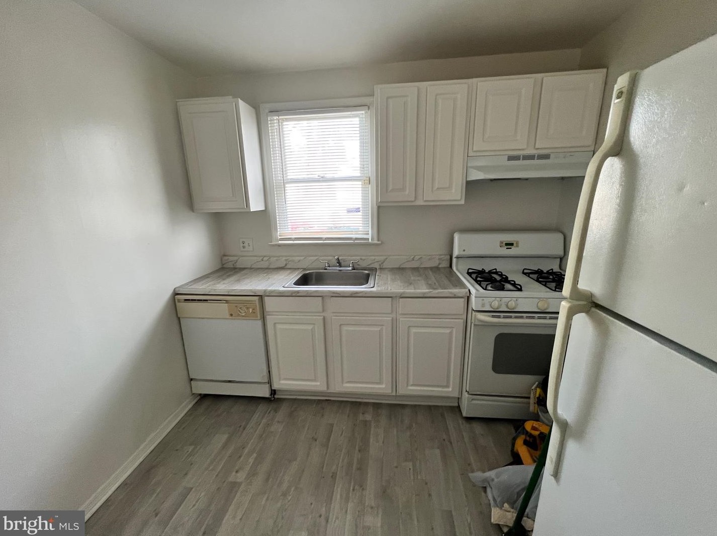 610 Fernleaf Ave, Capitol Heights MD  20743-6002 exterior