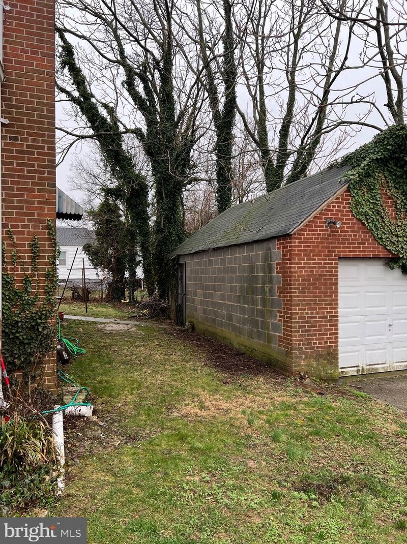 4725 Heath St, Capitol Heights MD 20743-5937 exterior