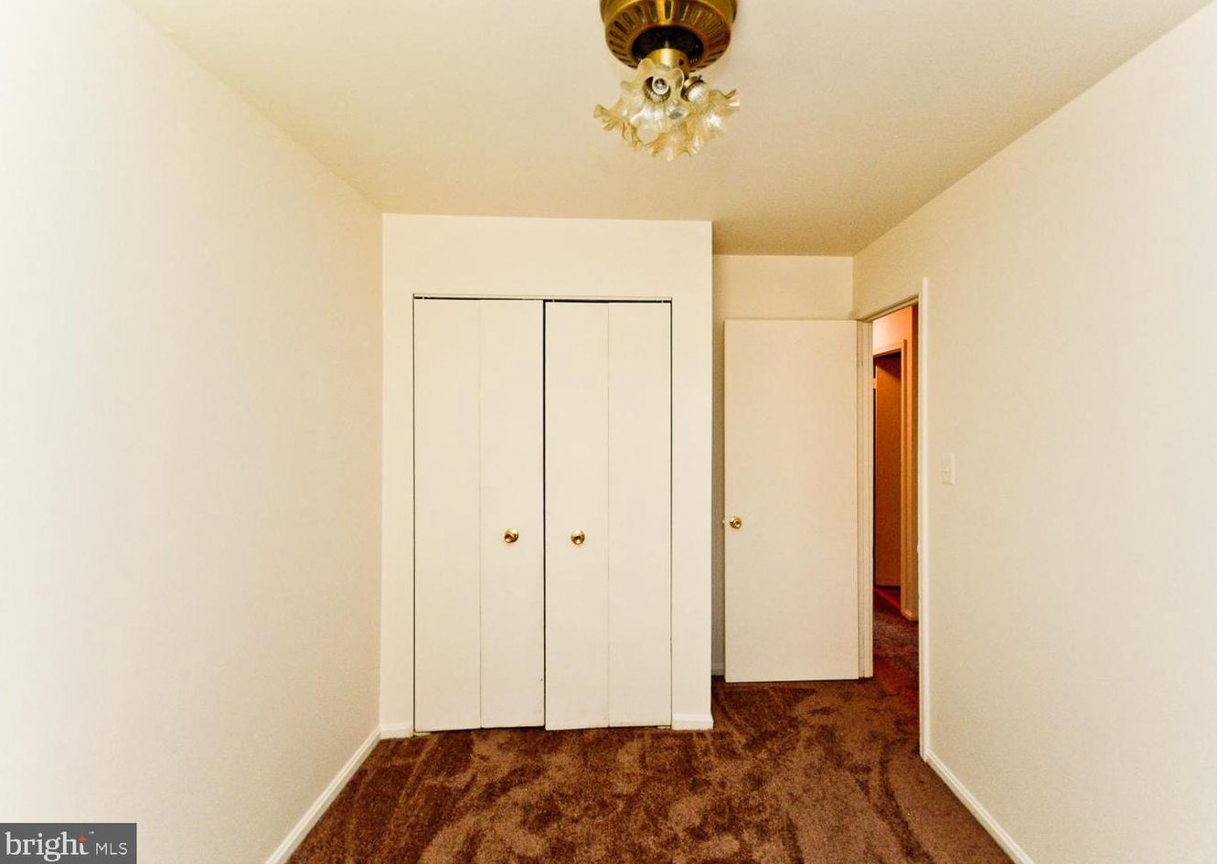 5815 Folgate Ct, Capitol Heights MD  20743-4241 exterior