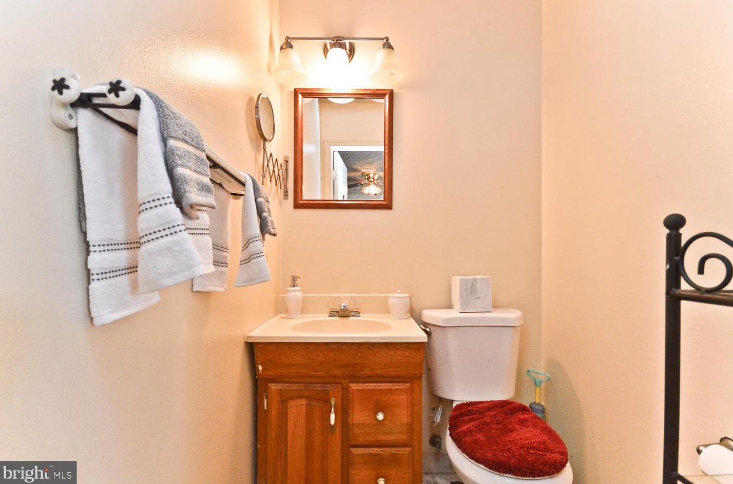 5815 Folgate Ct, Capitol Heights MD  20743-4241 exterior