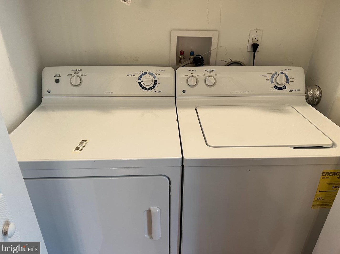 9511 Dalmatia Dr, Clinton MD  20735-4404 exterior