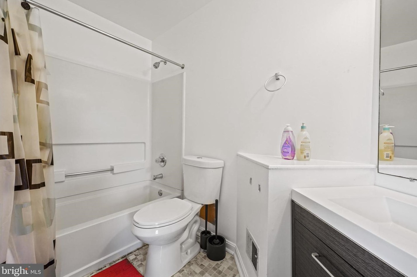 4807 Cowslip Ct, Oxon Hill MD  20745-3406 exterior