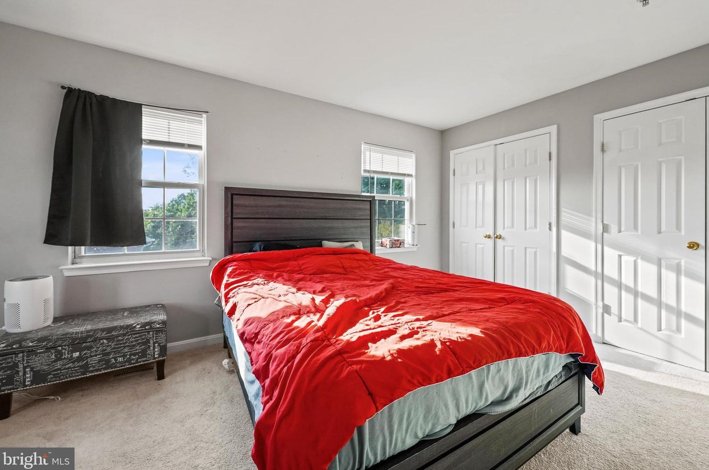 4807 Cowslip Ct, Oxon Hill MD  20745-3406 exterior