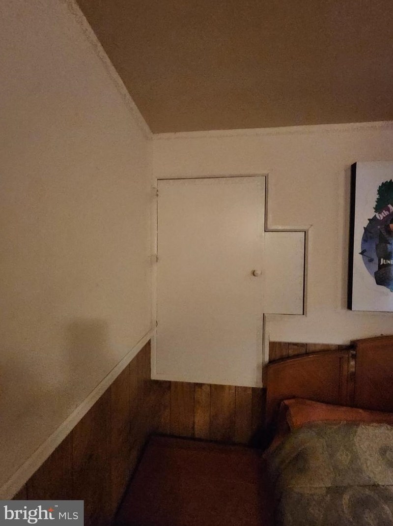 9507 Dalmatia Dr, Clinton MD  20735-4404 exterior