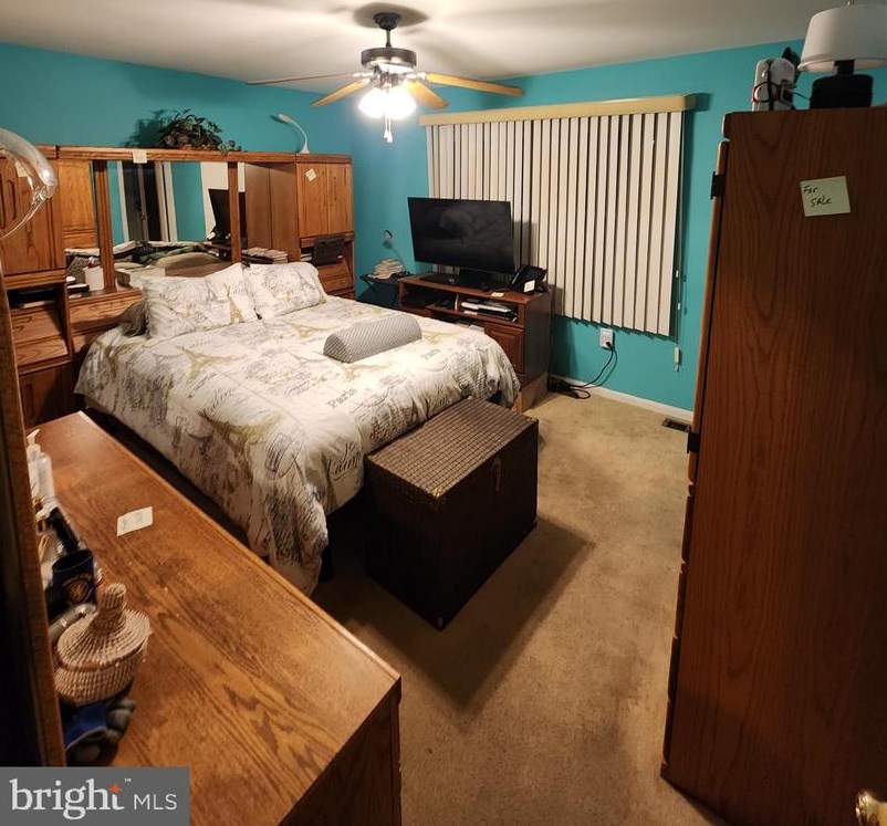 9507 Dalmatia Dr, Clinton MD  20735-4404 exterior