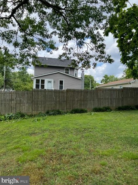 425 Clovis Ave, Capitol Heights MD  20743-2849 exterior