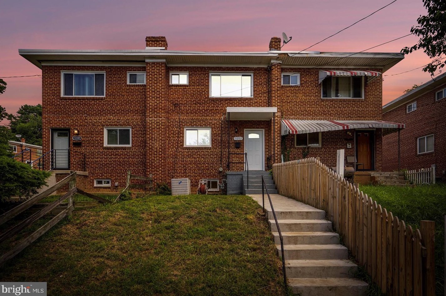 5202 Leverett St, Oxon Hill MD  20745-2032 exterior