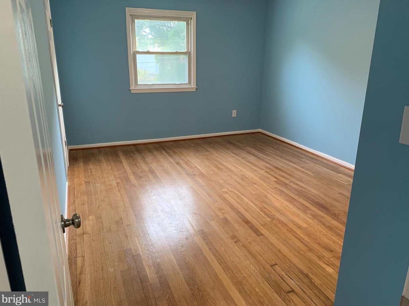 7504 Millrace Rd, Capitol Heights MD 20743-3426 exterior