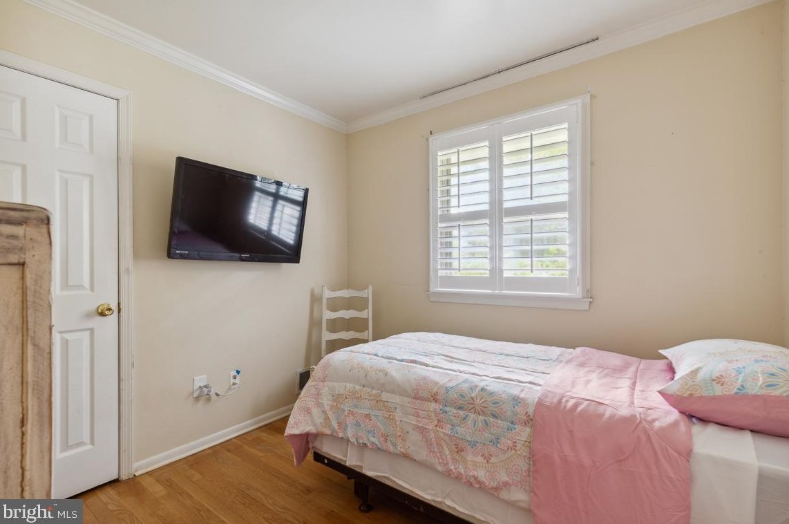 7916 Beechnut Rd, Capitol Heights MD 20743-4733 exterior