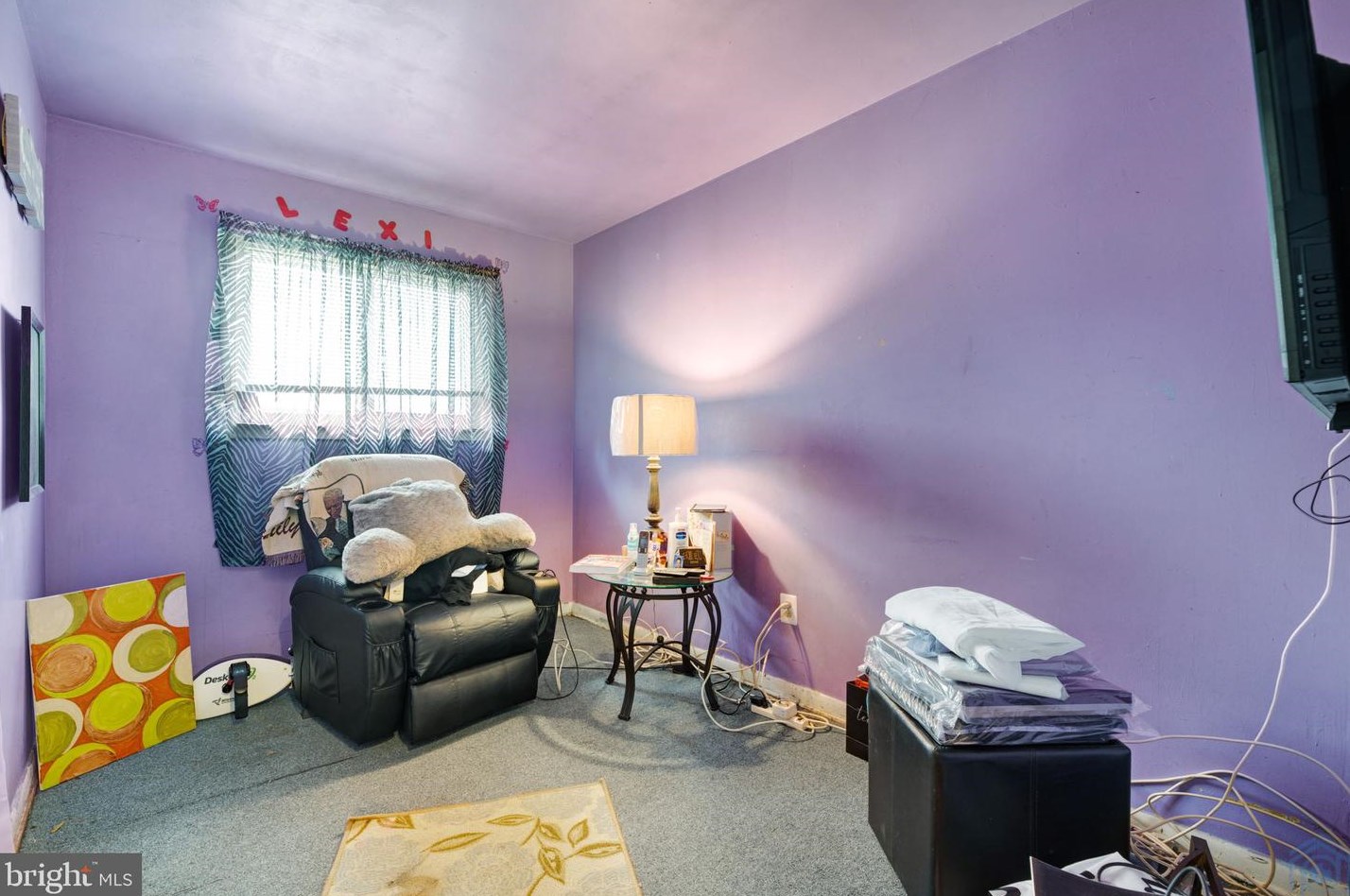 6815 Drylog St, Capitol Heights MD 20743-2401 exterior