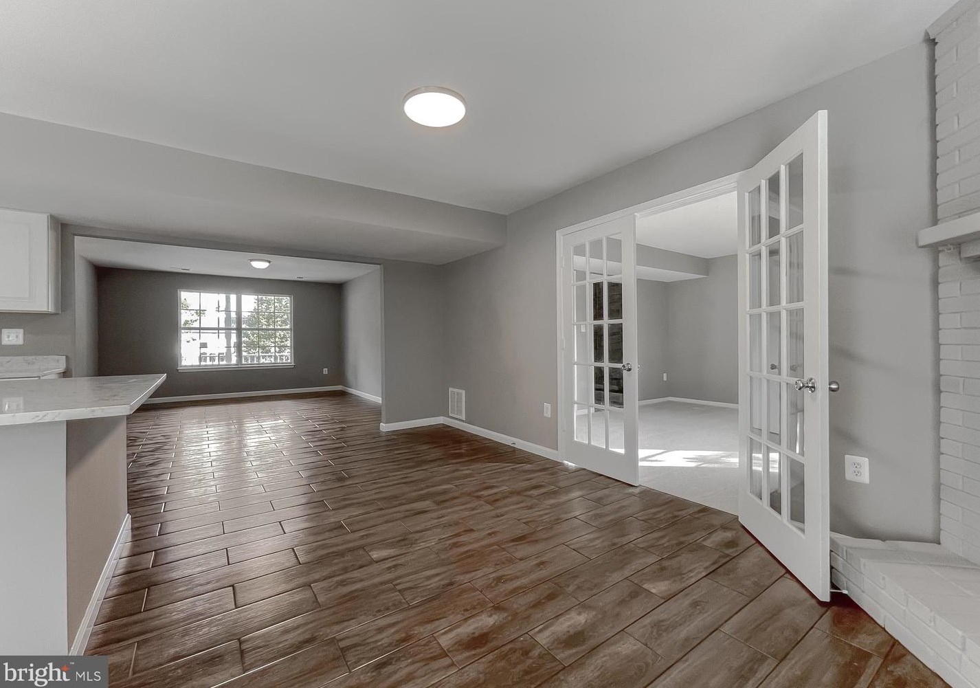 7605 Fox Hunt Ct, Clinton MD 20735-3063 exterior