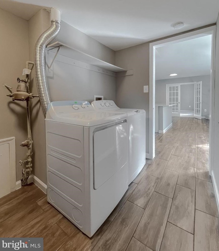 7605 Fox Hunt Ct, Clinton MD 20735-3063 exterior